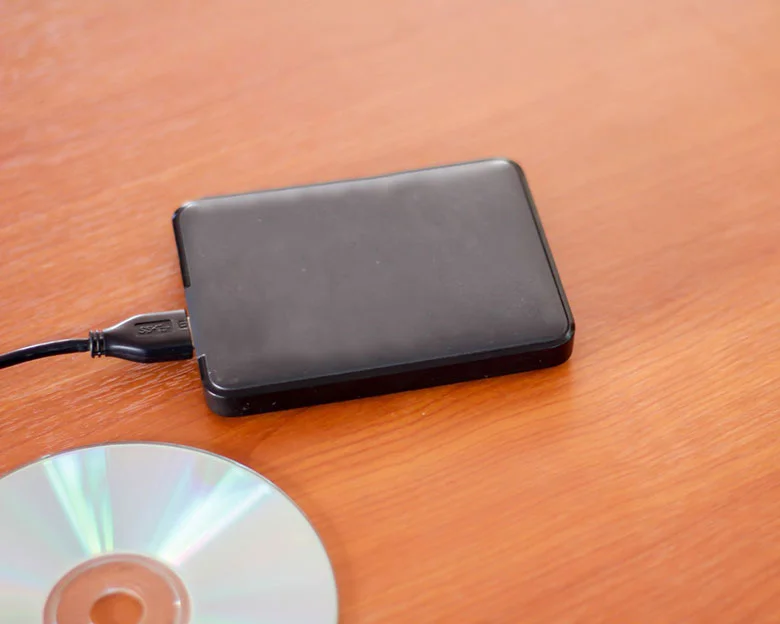 10 Best External Hard Drives for Music Production 2023 - Compatibility with Software