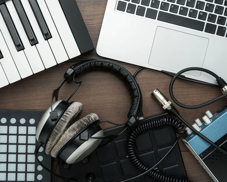 Best Hardware Samplers For Music Production