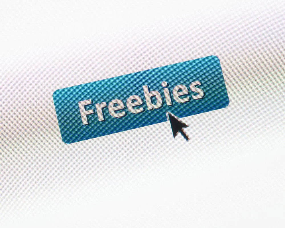 Offering Freebies and Discounts to Attract Customers
