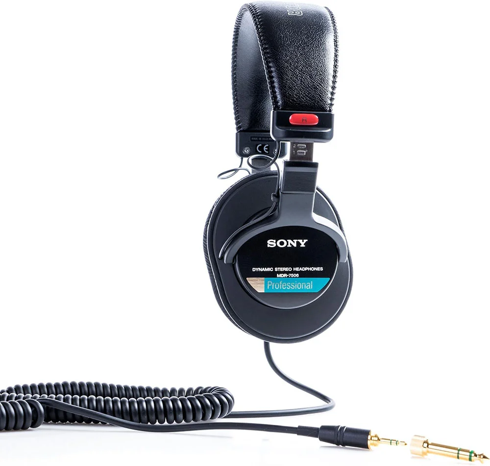 Sony MDR7506 Professional Large Diaphragm Headphone Review