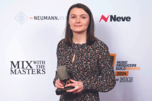 Rising Star Amy Sergeant on Adapting to the Evolving Landscape of Music Production